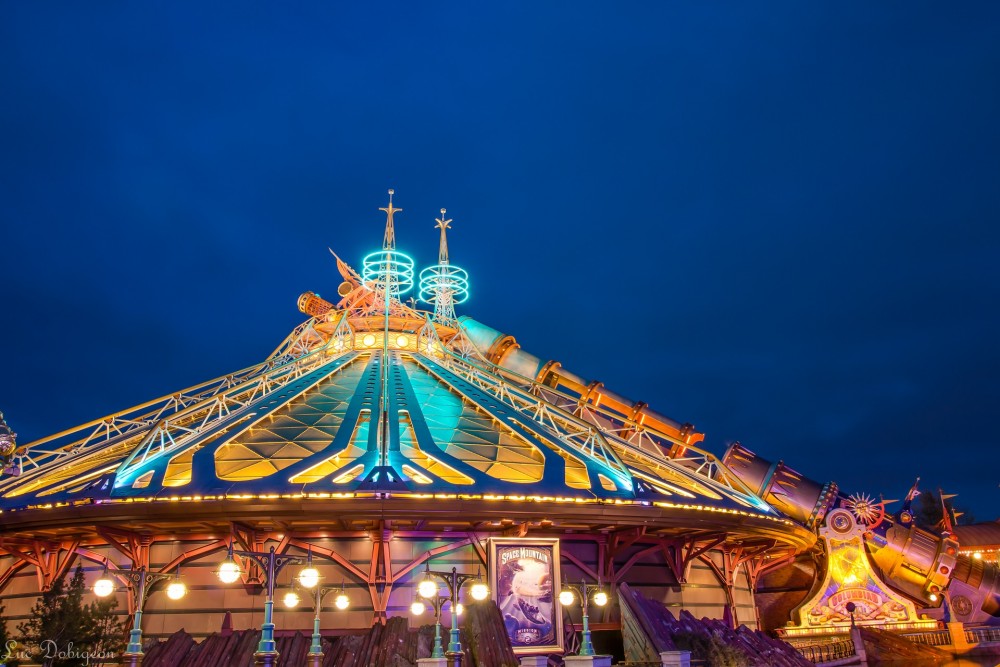 Space-Mountain-Disneyland-Paris-Photo-Nuit-Luc-Dobigeon